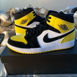 Mens Nike Jordans, size 12